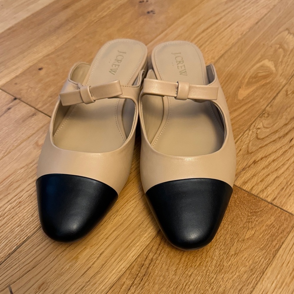 J. Crew Beige and Black Bow Flats - Picture 2 of 6